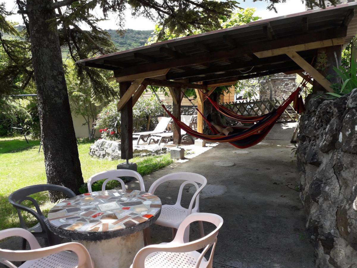 Camping Les Lavandes Darbres Exterior foto