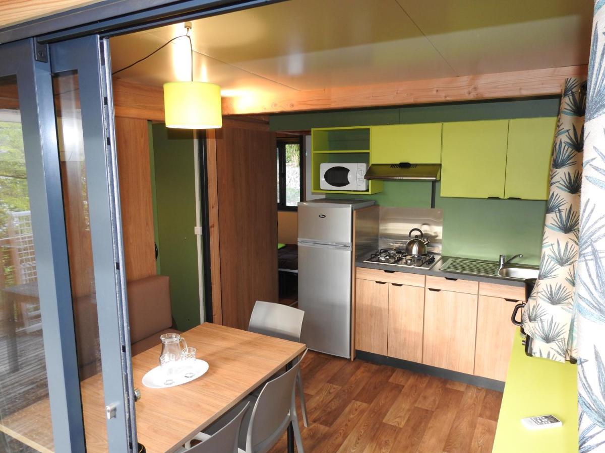 Camping Les Lavandes Darbres Exterior foto